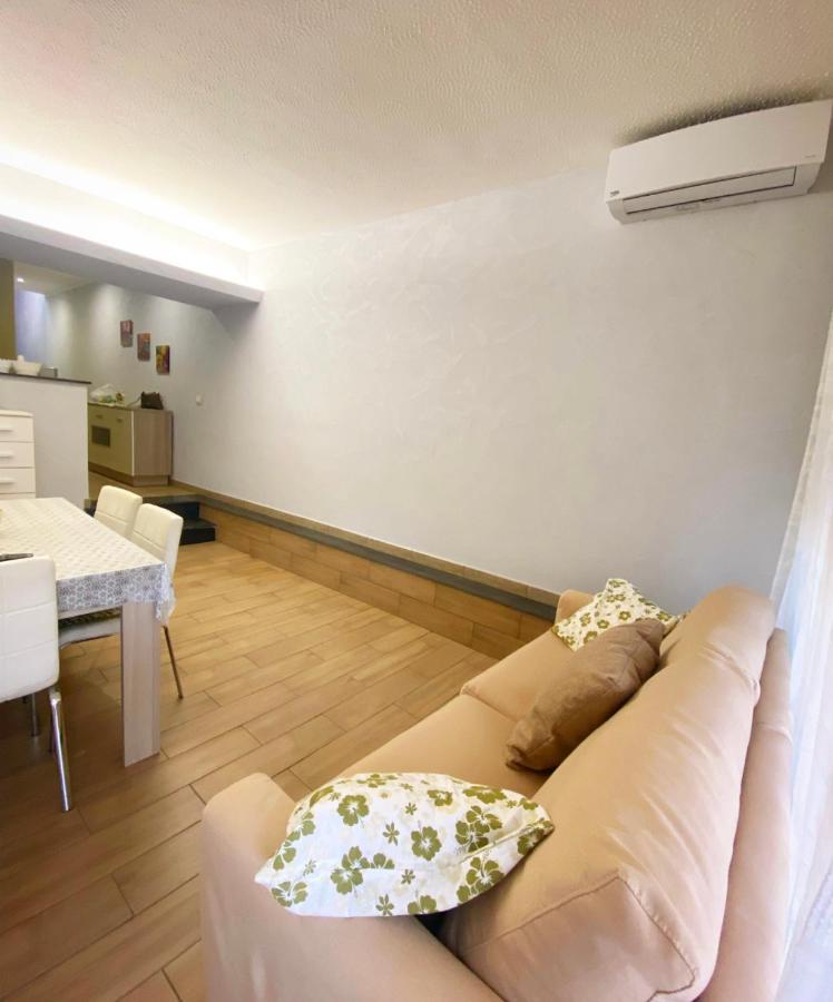 Naxos Beach Apartment Giardini Naxos Eksteriør billede
